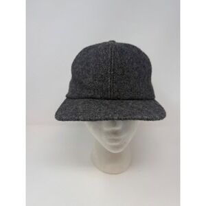 Gray Wool Blend Winter Cap Hat With Ear Flaps Size Small USA Vintage Warm Winter